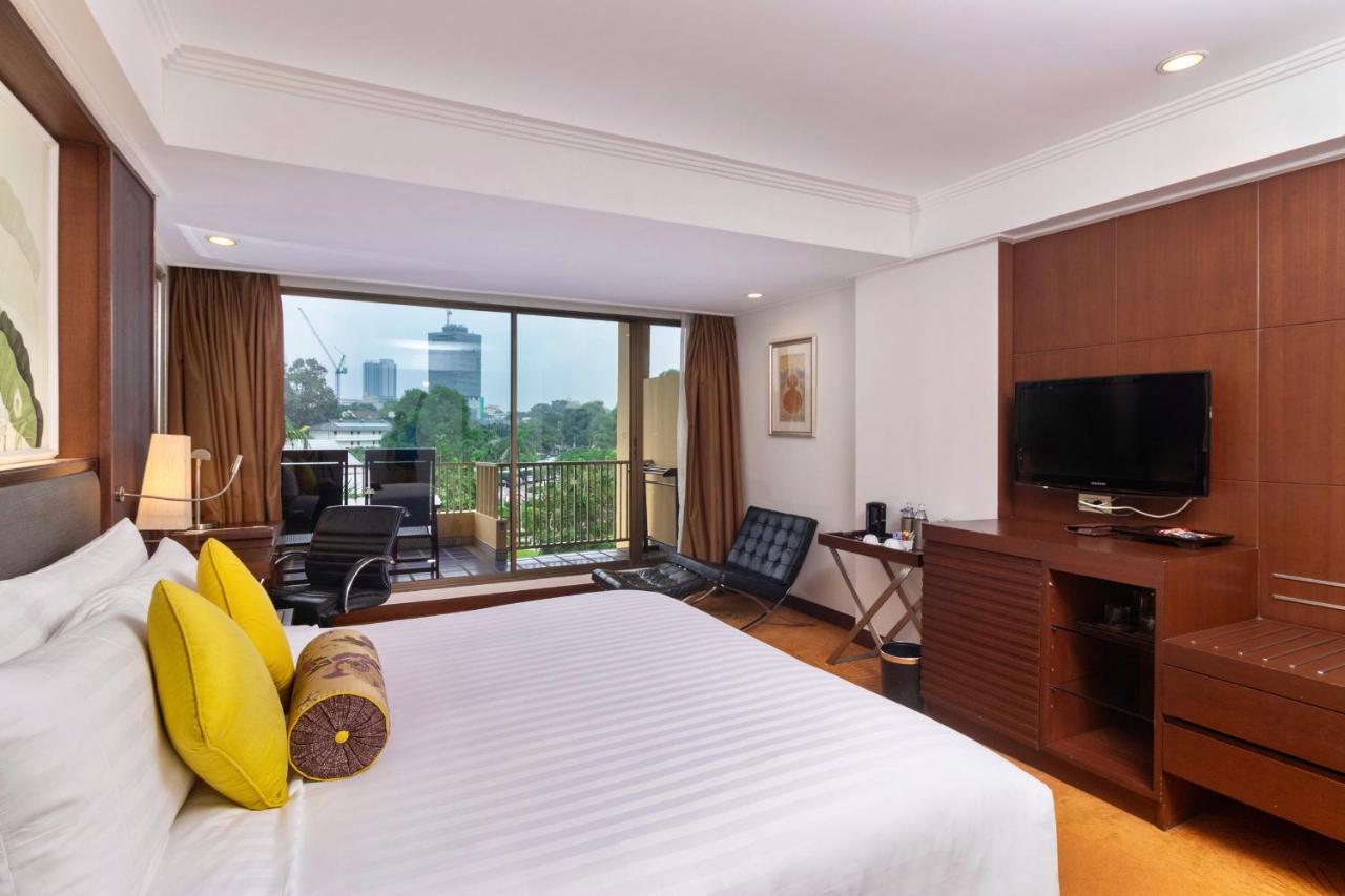 Dusit Thani Pattaya Esterno foto A room at the Park