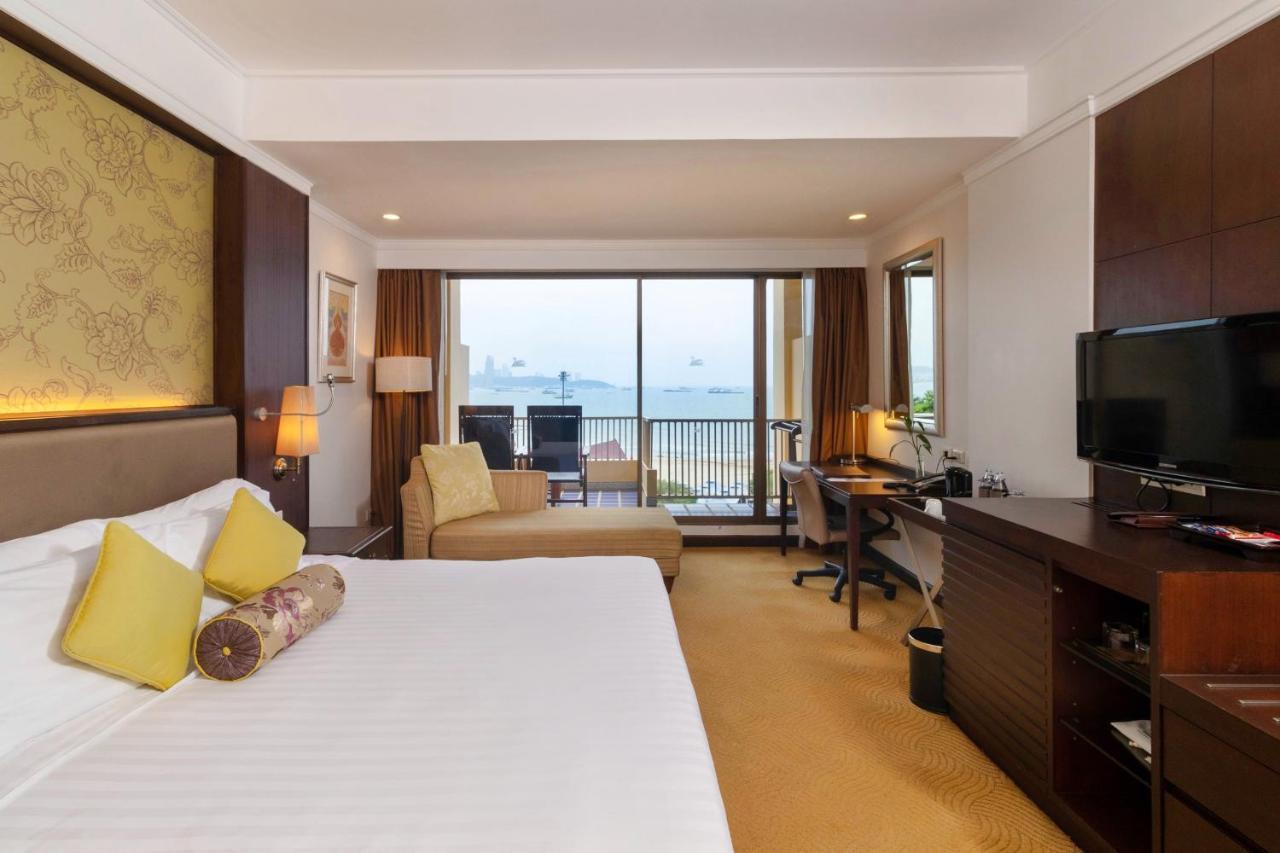 Dusit Thani Pattaya Esterno foto Deluxe Ocean View Room