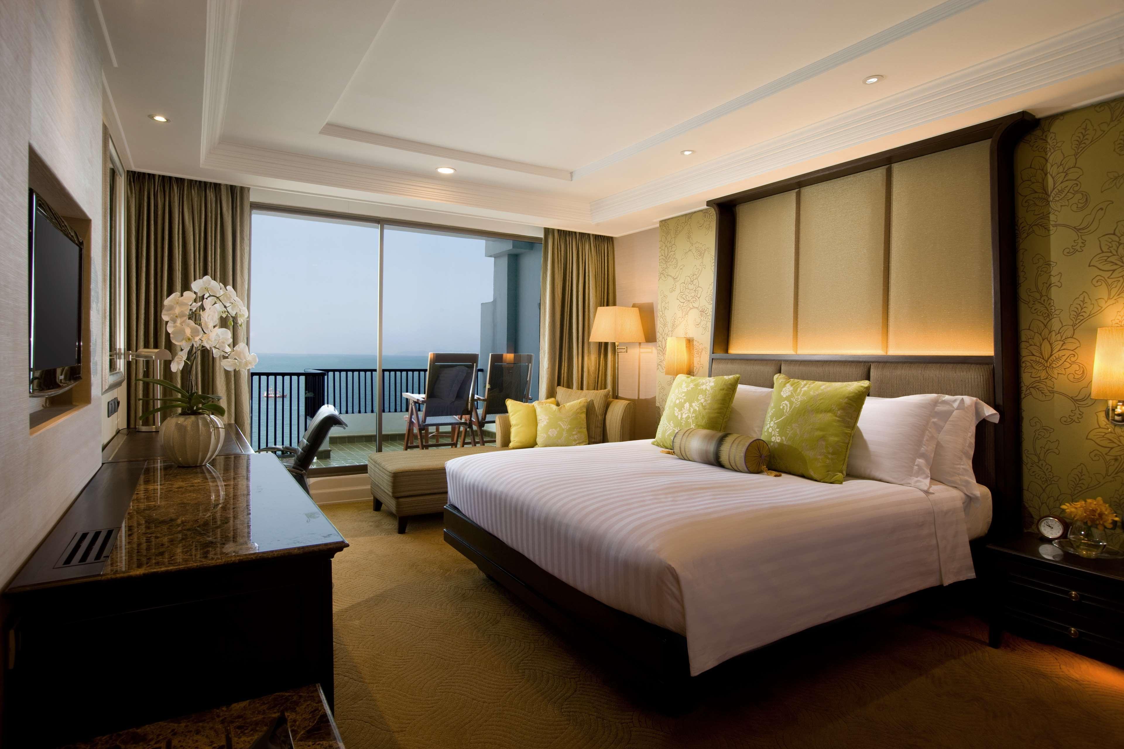Dusit Thani Pattaya Esterno foto Deluxe Ocean View Room