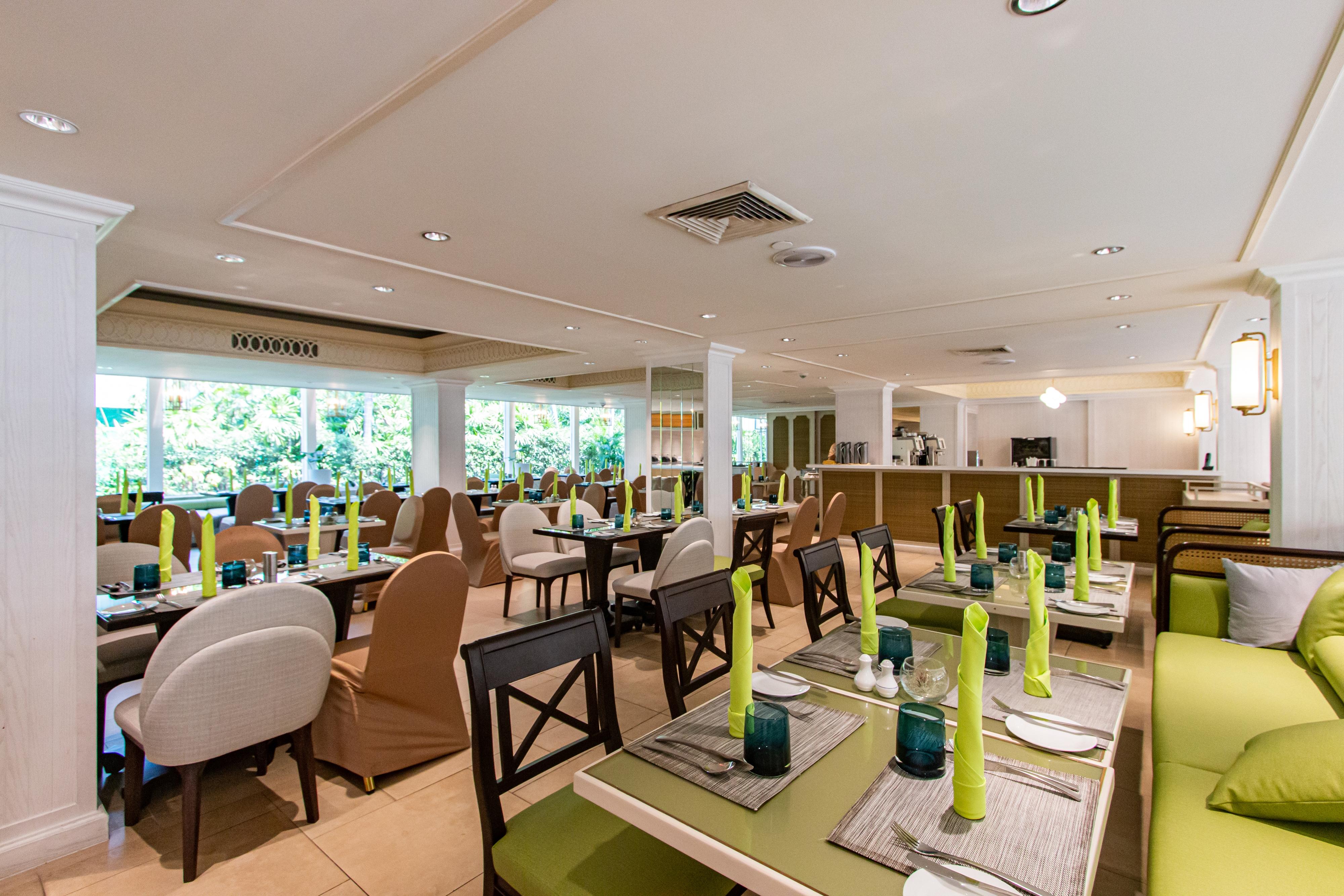 Dusit Thani Pattaya Esterno foto The restaurant