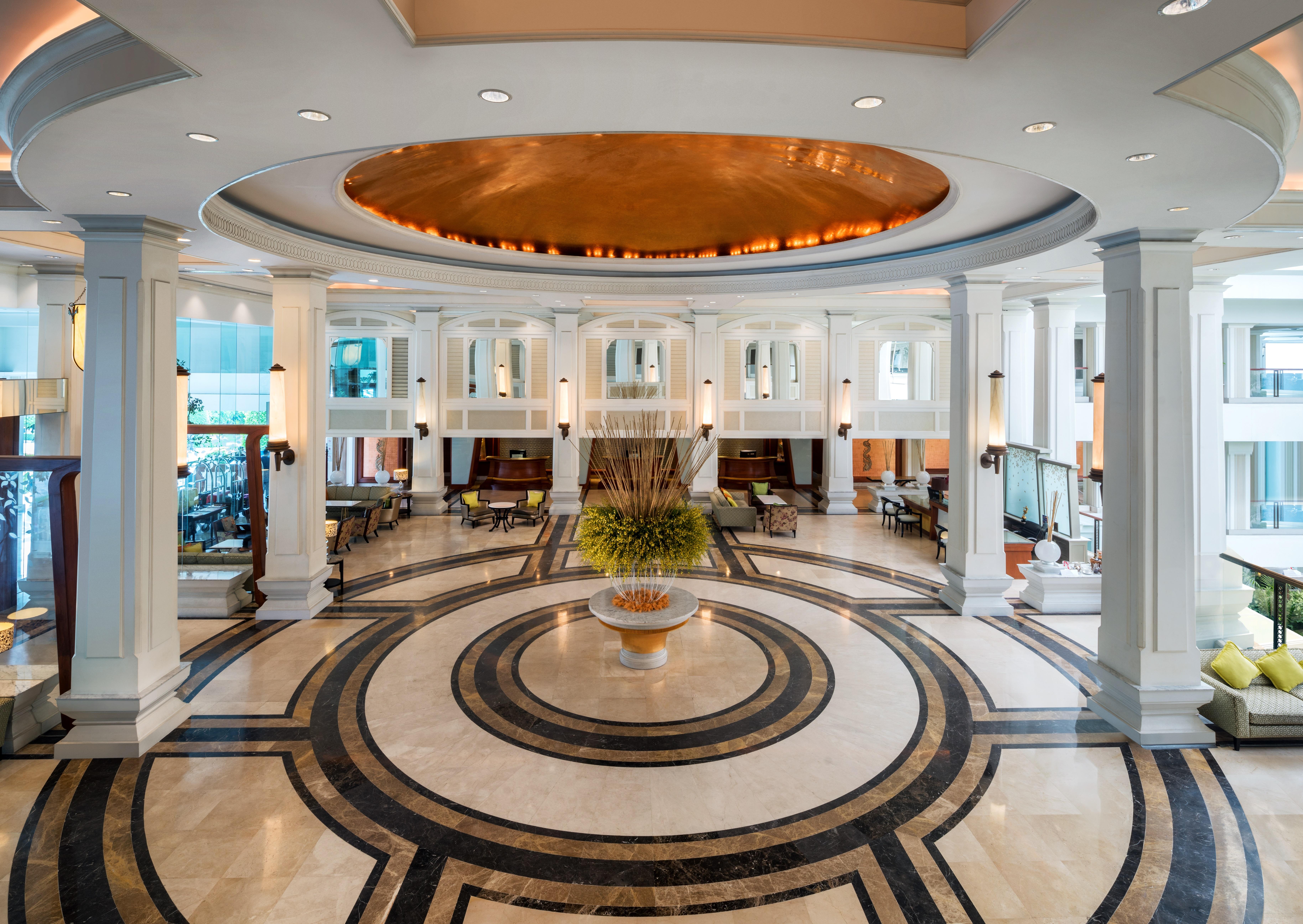 Dusit Thani Pattaya Esterno foto Lobby