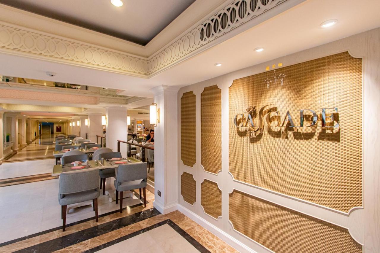 Dusit Thani Pattaya Esterno foto Café on the 2nd floor